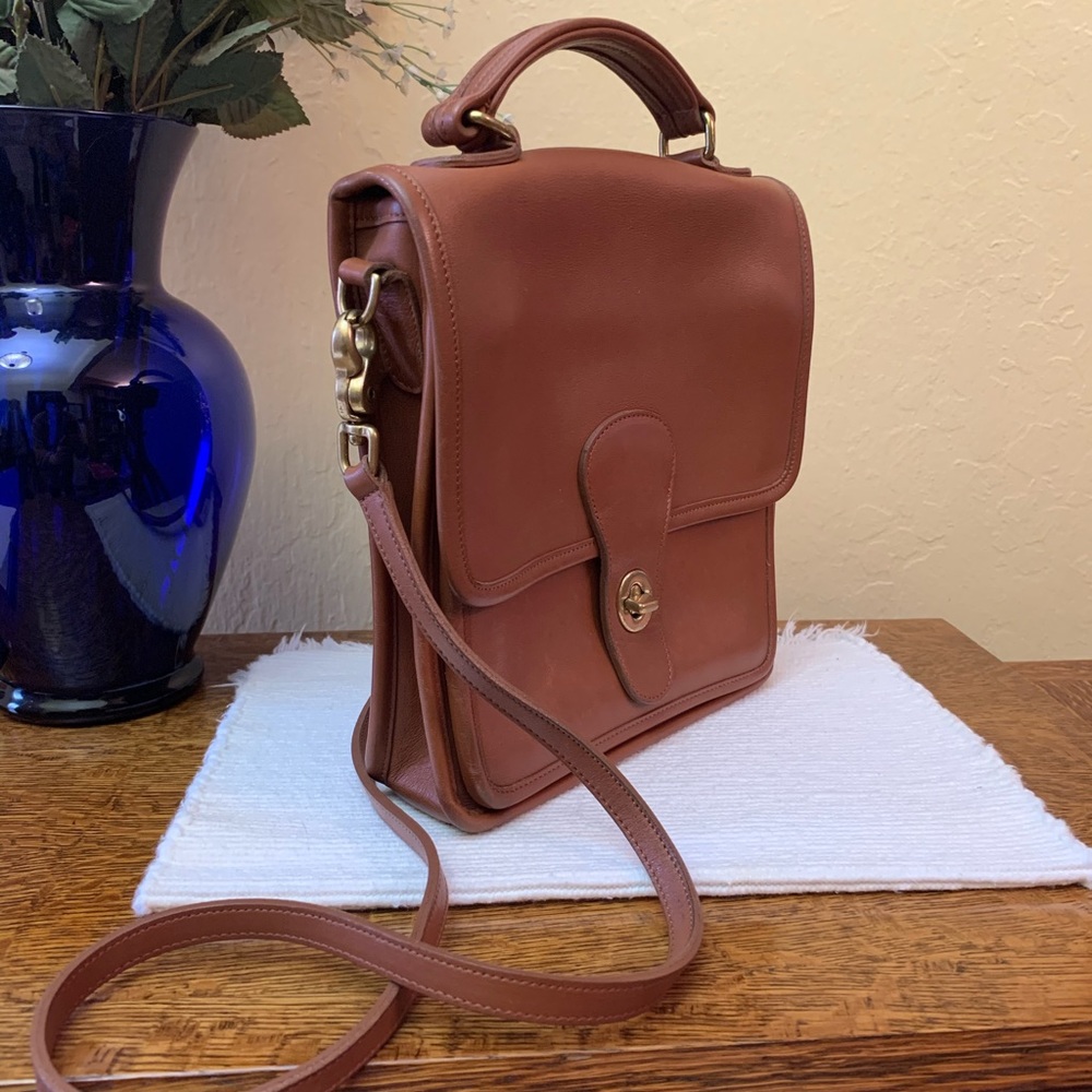 COACH 1997 British Tan messenger bag